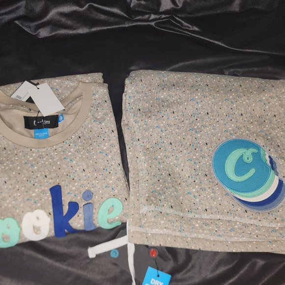 Cookies Sf CHATEAU Fleece Sweatshorts Grey and shirt set - Picture 10 of 12